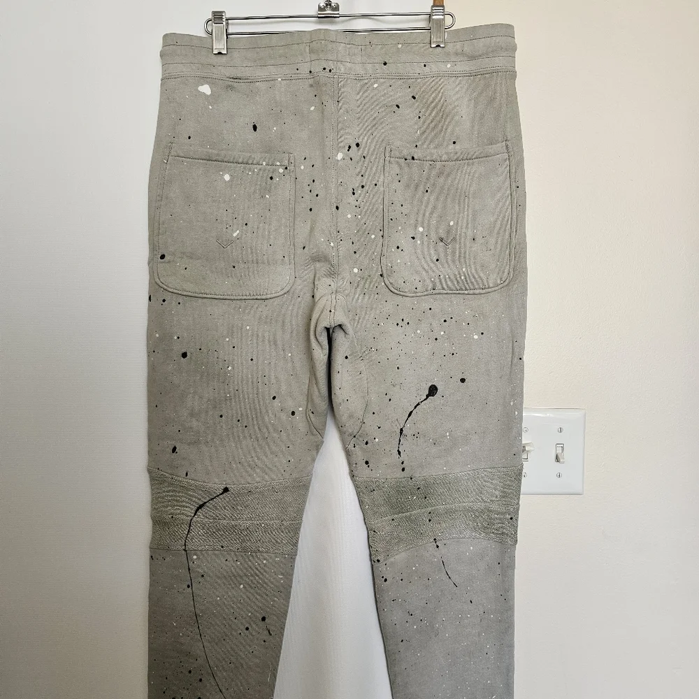 NWT Hudson Los Angeles Mens Moto Paint Splatter Confetti Gray Size M Joggers